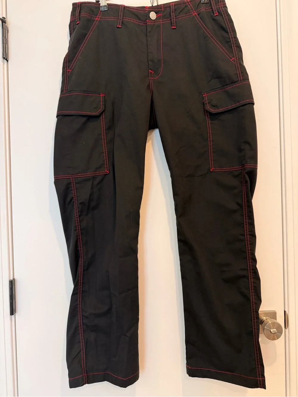 True Religion Black Cargo Pants with Red Contrast Stitching 32x30